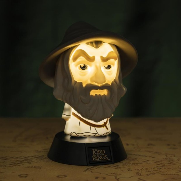 PP6542LR_Lord_Of_The_Rings_Gandalf_Icon_Light_On_Square_Lifestyle_1.jpg