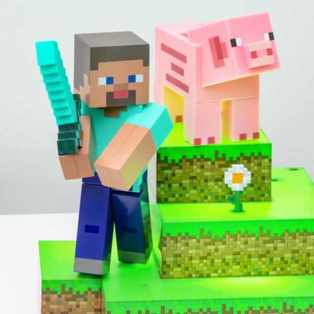 PP9463MCF_Minecraft_Figural_Light_Lifestyle_6.jpg