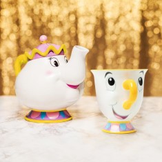 PP10815DP_Mrs_Potts_Teapot_&_Chip_Mug_Gift_Set_Product_lifestyle_square.jpg