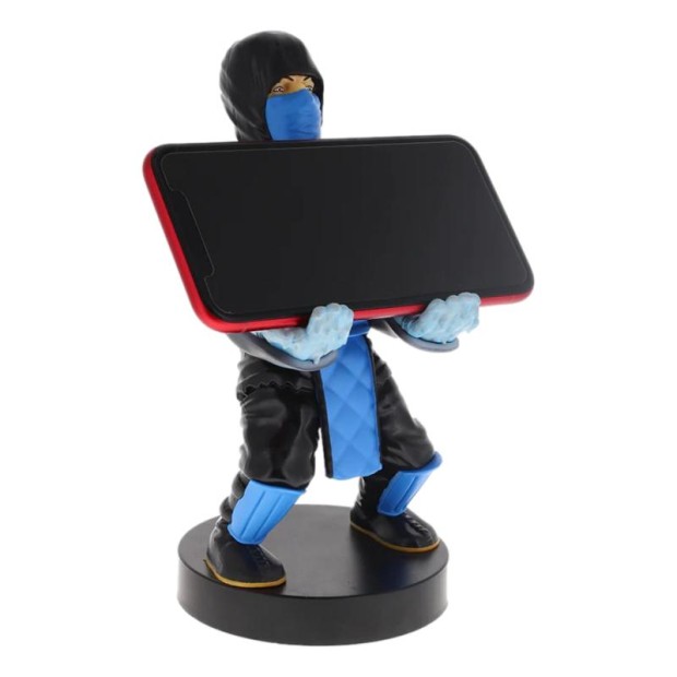 SUB_ZERO_FRONT_RIGHT_PHONE_LR_1280x_clipped_rev_1.jpeg