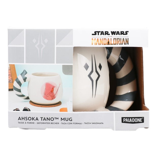 PP11421MAN_Ahsoka_Tano_Shaped_Mug_packaging_front_800_x_800.jpg