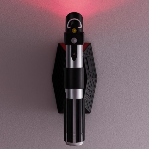 PP11320SW_Star_Wars_Lightsaber_Uplighter_ON_Square_Lifestyle.jpg