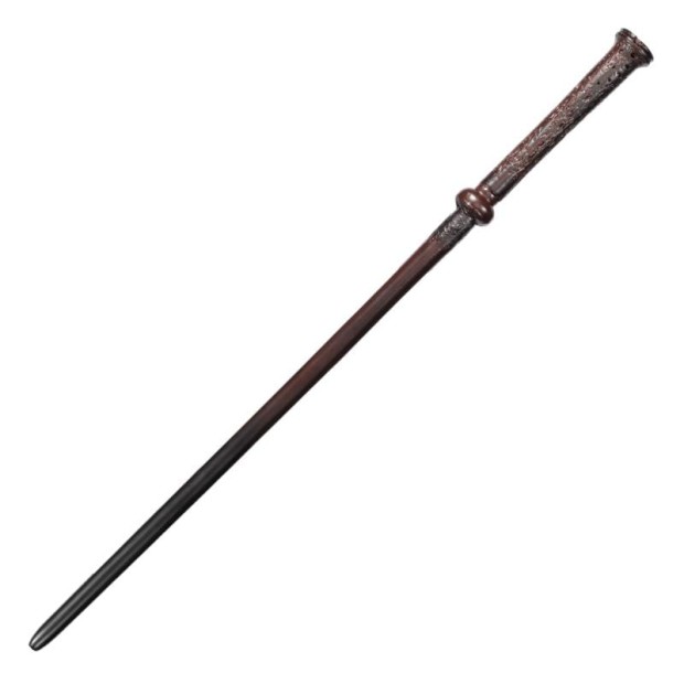 Oliver-Wood-Wand-e1739882146119_clipped_rev_1.jpeg