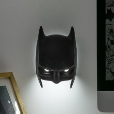 pp14324bm_batman_mask_light_lifestyle_2_light_on_800_x_800_1.jpg
