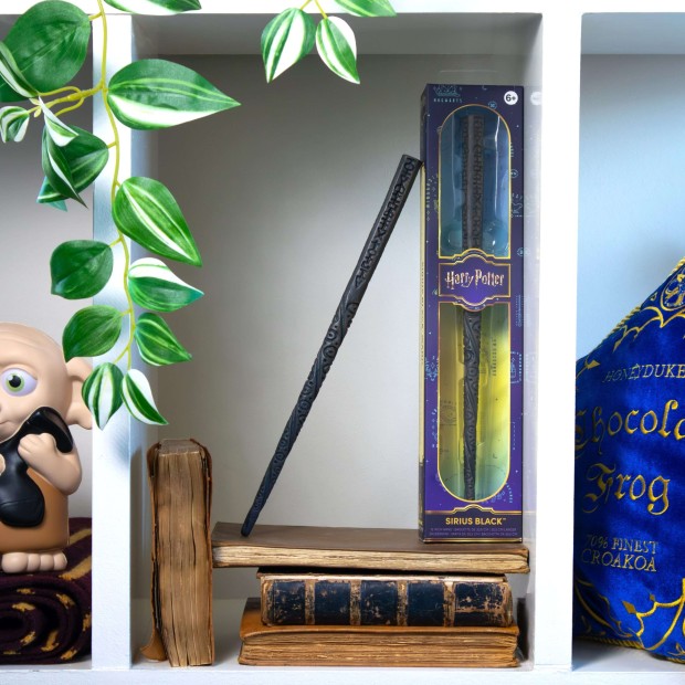 NN5640-Sirius-Role-Play-Wand-Enviro-Shelf-scaled.jpg