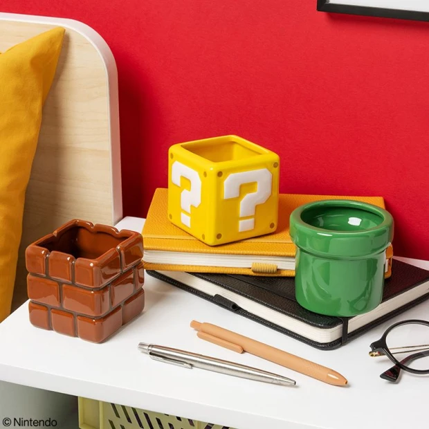 pp14391nn_targ14391nn_pp14391nntx_14391_super_mario_set_of_3_mini_planters_target_lifestyle_800_x_800_1.jpg