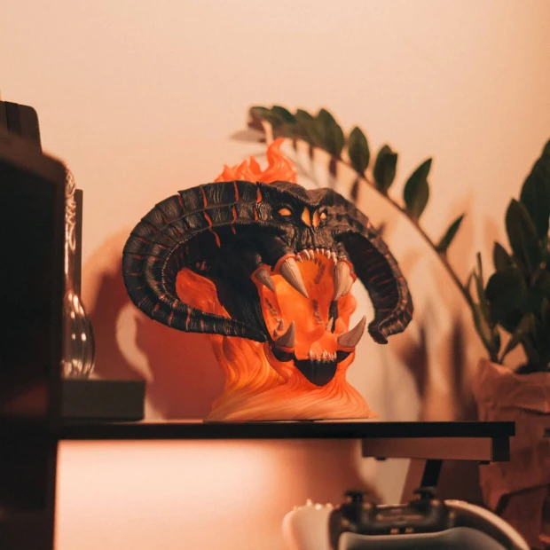 LAMP015_05.webp