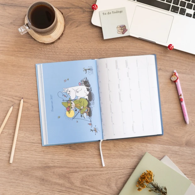 moomin-2026-2027-week-to-view-a5-casebound-17-months-academic-diary (2).jpg