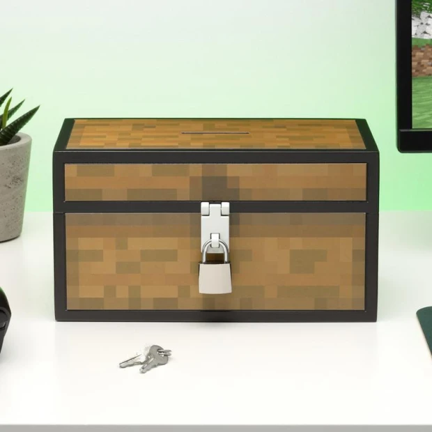 PP13601MCF_Minecraft_Chest_Money_Box_Lifestyle_4_Square.jpg