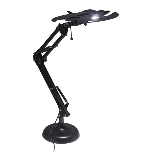PP5055BM_Batman_Batwing_Posable_Desk_Light_On_Product.jpg
