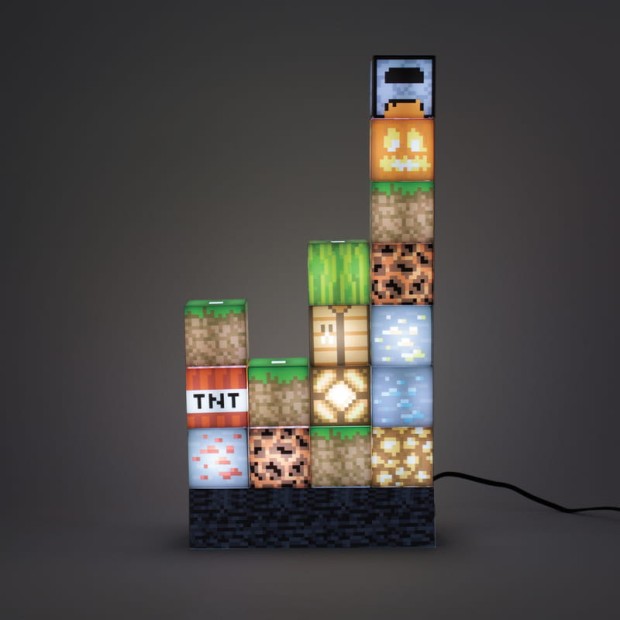 PP6596MCF_Minecraft_Block_Building_Light_Product_On_Face_On_Set_Up_2.jpg