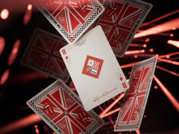 x_t11-rolling-stones-deck_h.jpg