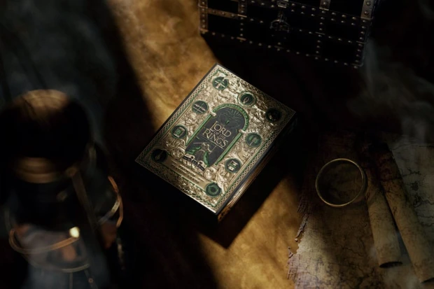 x_t11-lotr-box-set-kit_e.jpg