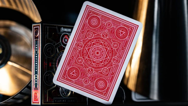 x_t11-avengers-deck-red_l.jpg