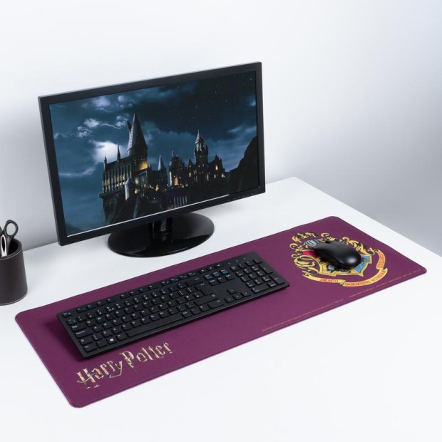 PP8824HP_Harry_Potter_Hogwarts_Desk_Mat_Square_Lifestyle_2.jpg