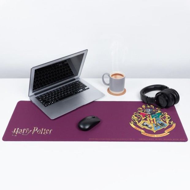PP8824HP_Harry_Potter_Hogwarts_Desk_Mat_Square_Lifestyle_3.jpg