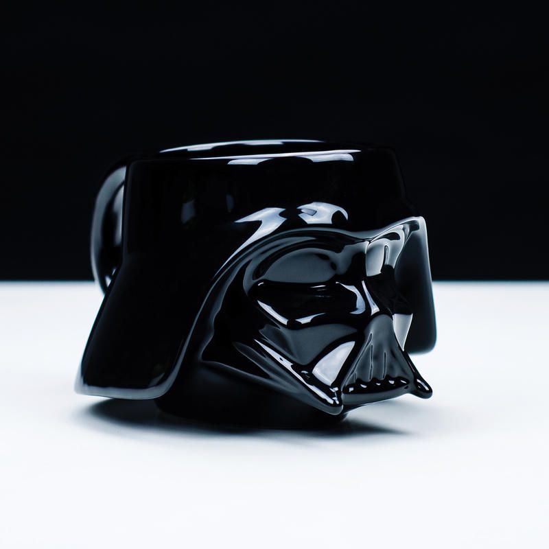 PP3713SW_Star_Wars_Darth_Vader_Shaped_Mug_Square_Lifestyle_1_1_1.jpg